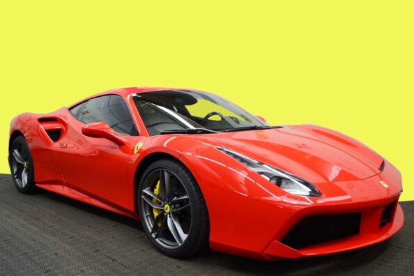Ferrari 488 GTB rot mieten
