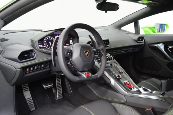 Lamborghini Hurácan LP 610-4 grün Sportwagen mieten